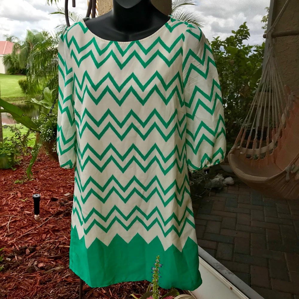 Dress very cute and elegant